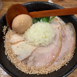 鶏白湯ラーメン