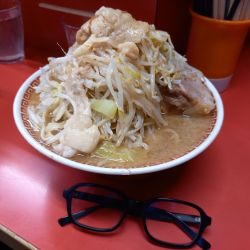 大ラーメン(野菜・にんにく・あぶら)