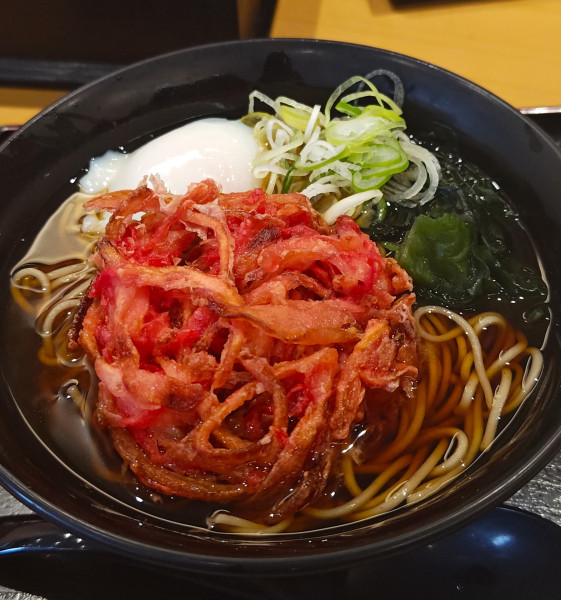 「紅生姜天玉そば」@名代 富士そば お茶の水店の写真