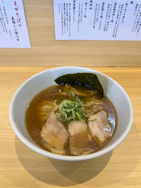 「焼きあご中華そば」@らぁ麺 ろく壱の写真