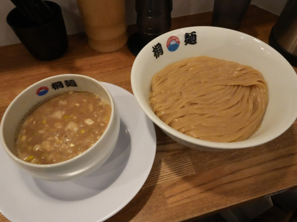 「こってりつけめん 1.5玉」@中華そば 桐麺 梅田店の写真