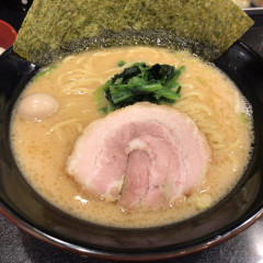 横浜家系ラーメン 赤家 北浦和店の画像