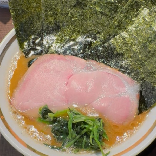 「ラーメン950円＋ライス200円他」@家系ラーメン王道家直伝 樹道家 水戸店の写真