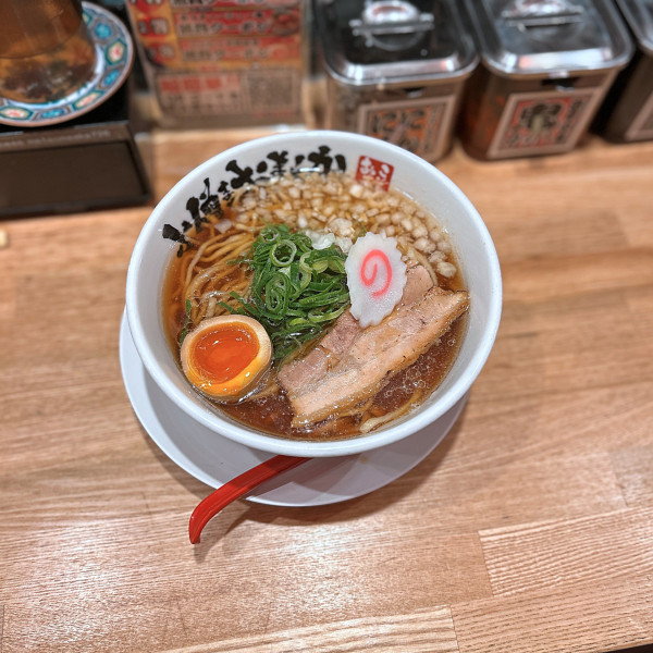 「醤油ラーメン」@小僧またおまえか。 南森町店の写真