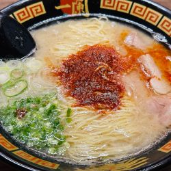天然とんこつラーメン 1,080円