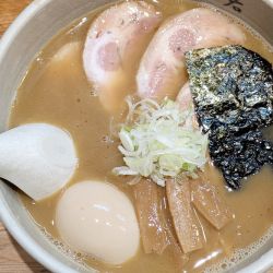 味玉らーめん＋チャーシュー