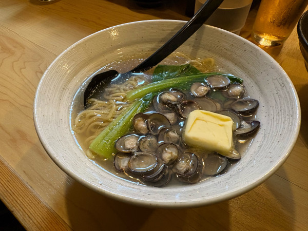 「濃厚しじみ塩ラーメン」@しじみラーメン Shi43屋 難波店の写真