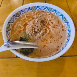 タンタン麺と半チャーハンのセット　1390円