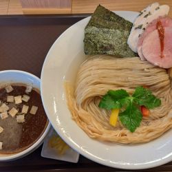 特製貝汁昆布水の芳醇つけ麺1350円＋大盛150円