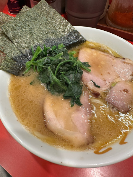 「塩ラーメン900円＋ほうれん草150円+もやし120円」@ラーメン家 がんくろの写真
