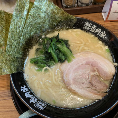 横浜家系ラーメン 壱角家 落合南長崎店の画像
