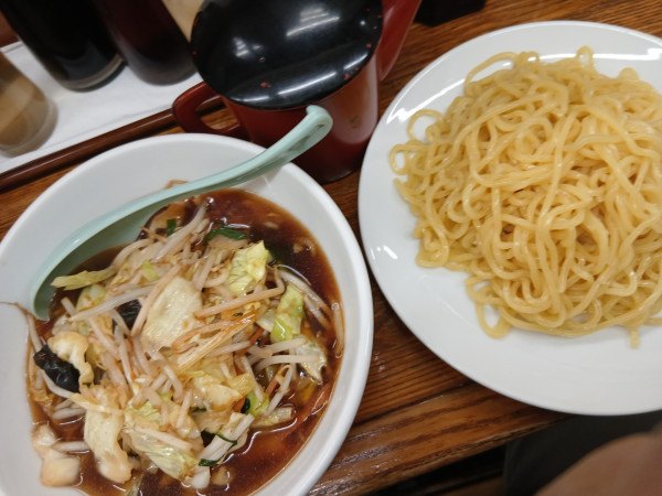 「野菜つけ麵 970円」@弥生亭 豊島店の写真