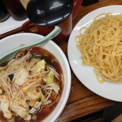 野菜つけ麵 970円