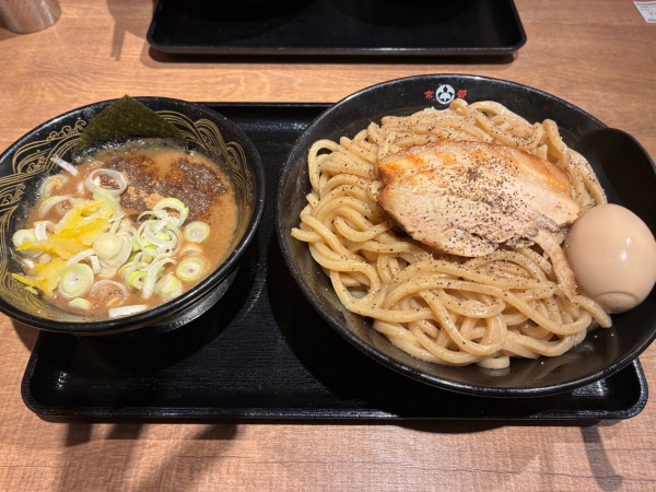 「味玉つけ麺（特盛・熱盛）」@麺屋 たけ井 京阪くずは店の写真