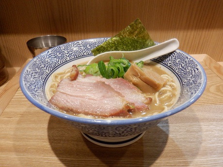 「らーめん」@麺屋山界の写真