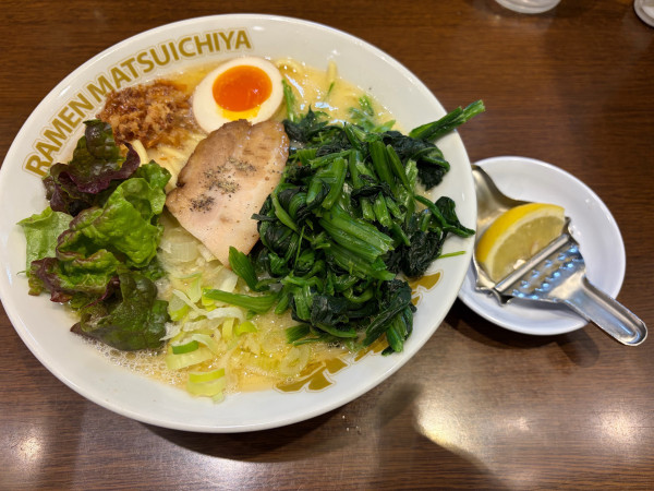 「極み鶏　硬め濃いめ多め」@松壱家 戸塚店の写真