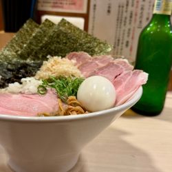味玉チャーシュー煮干しそば