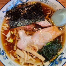 手打ラーメン