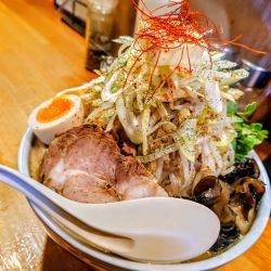 清湯バターきくらげ