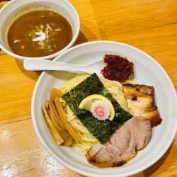 濃厚辛煮干しつけ麺（大）1,100円