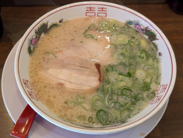 「豚骨ラーメン」@長浜ラーメン 垂水駅前店の写真