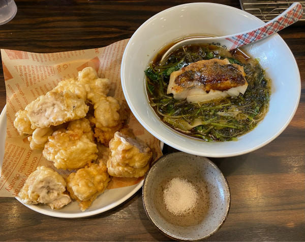 「[限定] 鱈と白子の和風そば￥2300」@稲荷屋の写真