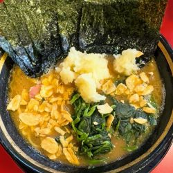 ラーメン950円＋のり150円＋小ライス150円