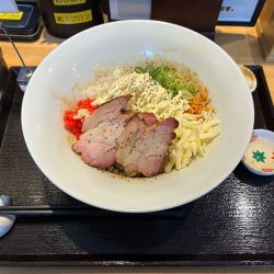 猫叉まぜそばZ 990円