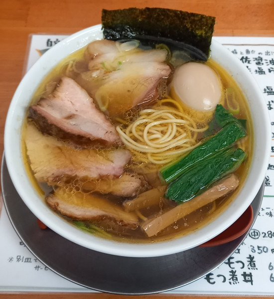 「淡口醤油鶏そば(チャーシュー麺)(限定)+味玉」@栃木中華そば 神志の写真