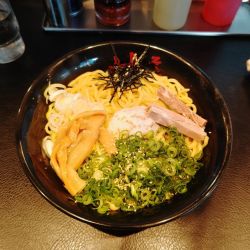 油そば(W盛り)＋スペシャルトッピングA(880+180円)