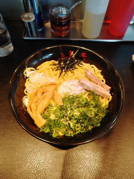 「油そば(W盛り)＋スペシャルトッピングA(880+180円)」@東京油組総本店 久米川組の写真