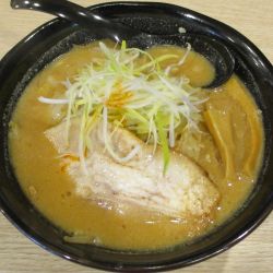 味噌らーめん 990円