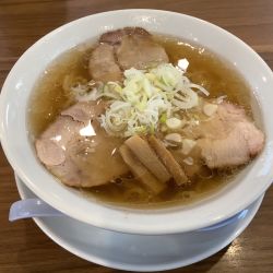 中華そば　850円