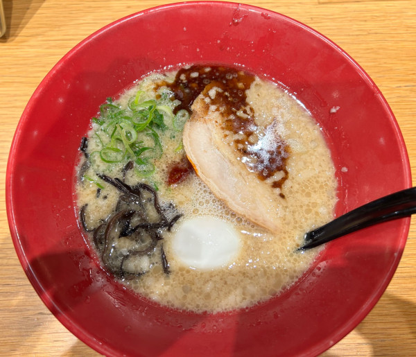 「玉子赤丸　1120円」@博多一風堂 ららぽーとTOKYO-BAY店の写真