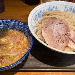 濃厚つけ半チャーシュー大盛