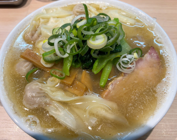 「塩ワンタンメン」@桜上水 船越の写真