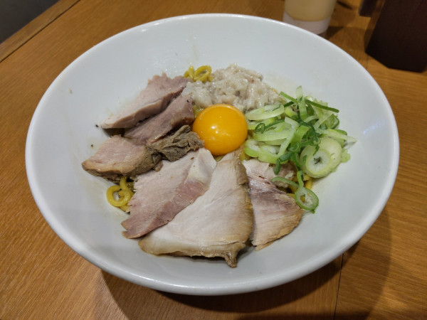 「薔薇そば」@花木流味噌 新橋店の写真