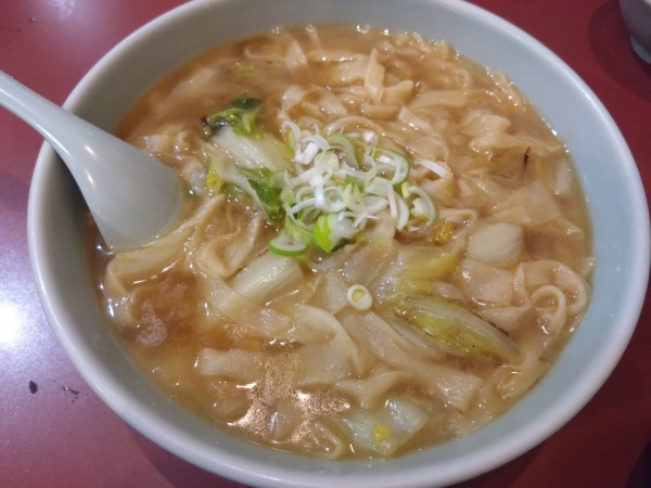 「家常麺(手打ち煮込みそば)」@中華園の写真