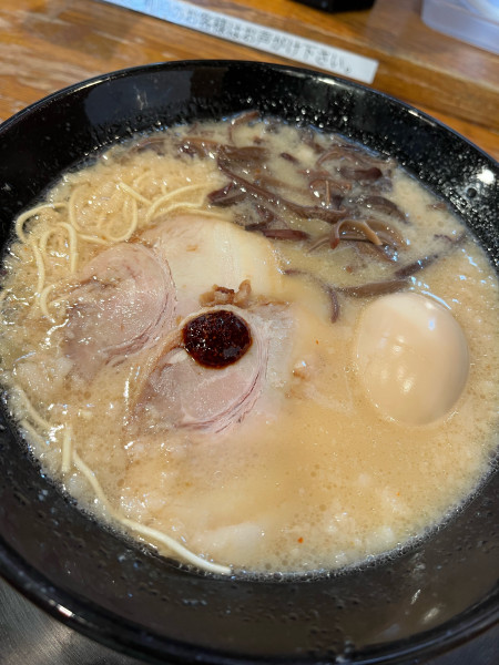 「とんこつラーメン」@博多とんこつラーメン三代目てらッちょ。の写真
