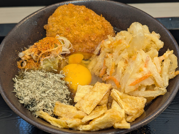 「朝そば（450円）、コロッケ（無料）」@ゆで太郎 北本深井店の写真