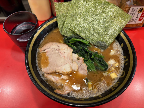 「ラーメン」@横濱家系ラーメン 六代目野中家の写真