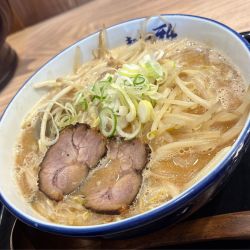 焼味噌＋チャーシュー2枚＋煮たまご＋もやし