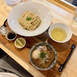 昆布水つけソバ汐特製盛り