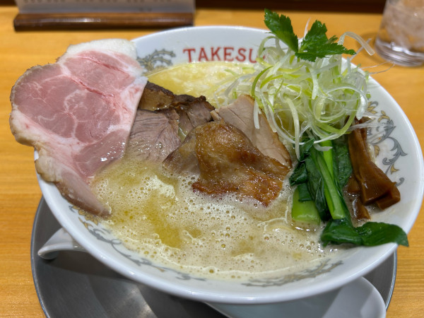 「チャーシュー塩こってり」@小山竹末食堂の写真