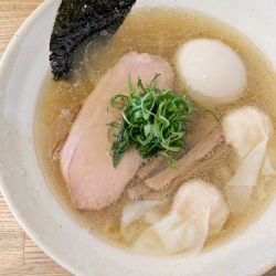 味玉そば(白・手揉み麺)+海老ワンタン2個