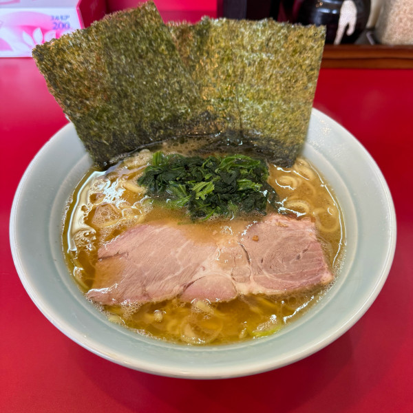 「ラーメン」@横浜家系らーめん たま家の写真