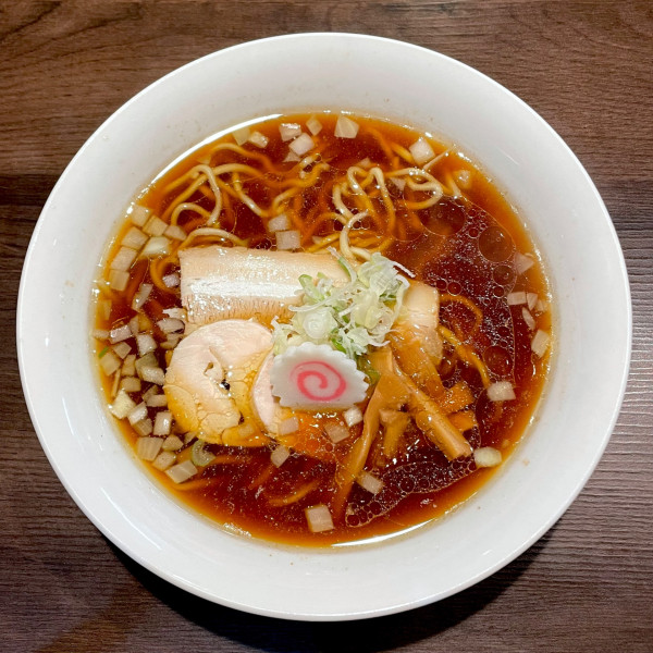 「鶏だし醤油らぁ麺」@鶏哲の写真