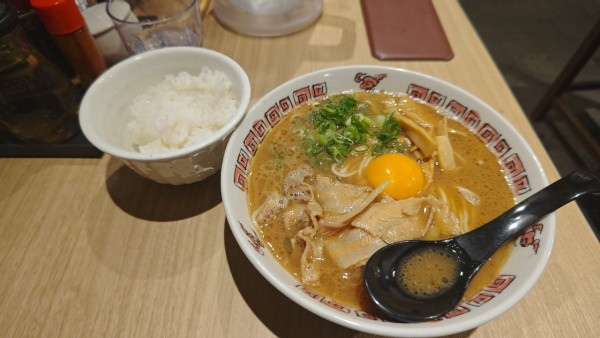 「濃厚きのこらラーメン+ご飯」@和歌山らーめん きのかわ軒の写真