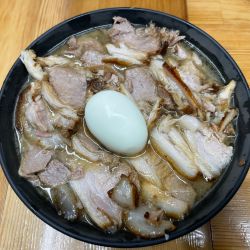 チャーシュー麺(¥980) ゆで玉子(¥120)