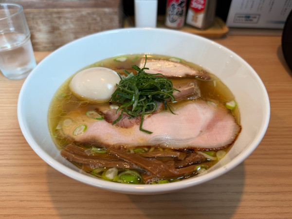 「チャーシュー塩らぁ麺」@らぁ麺みずがめ食堂の写真